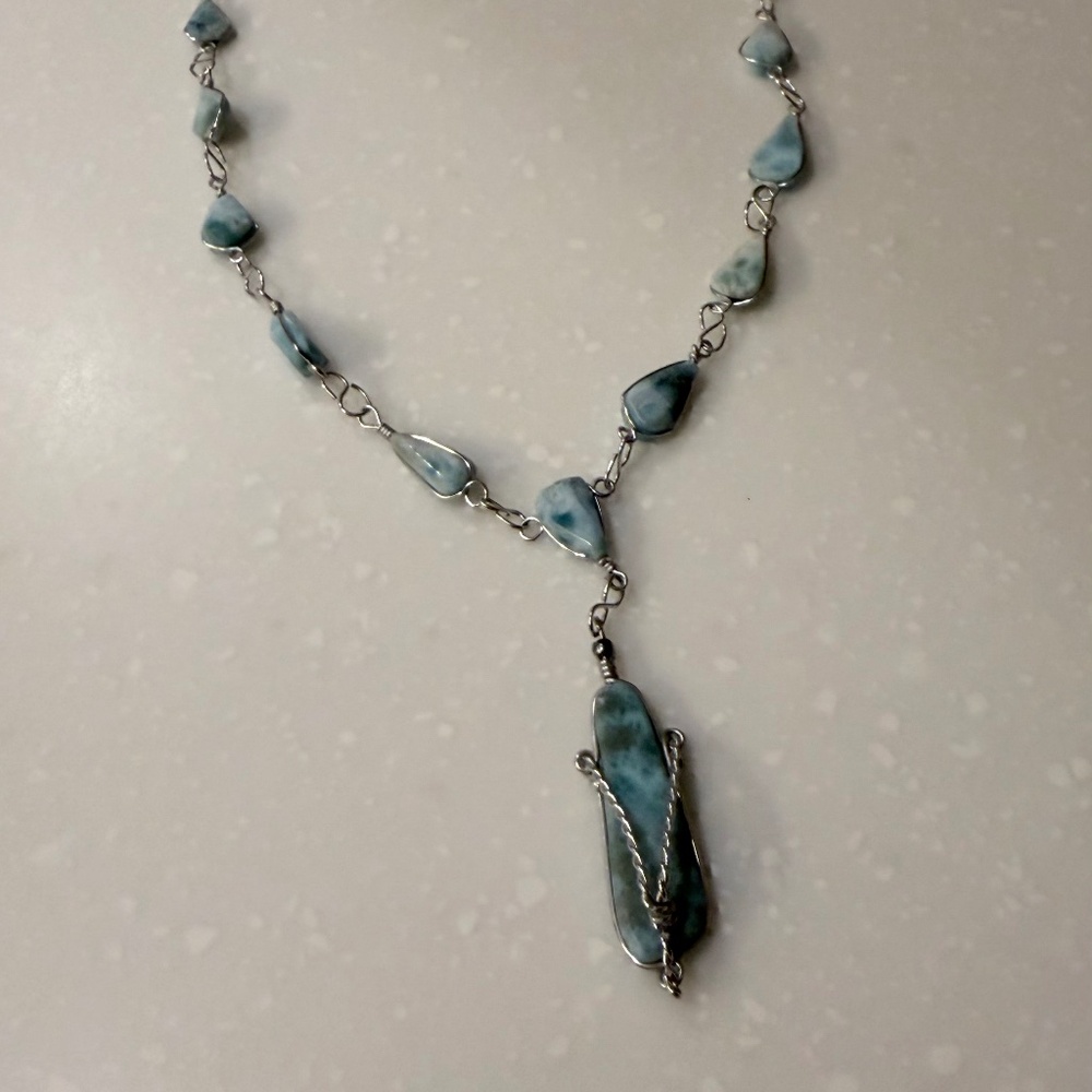 Larimar necklace (flip flop pendant) - Picture 2 of 2